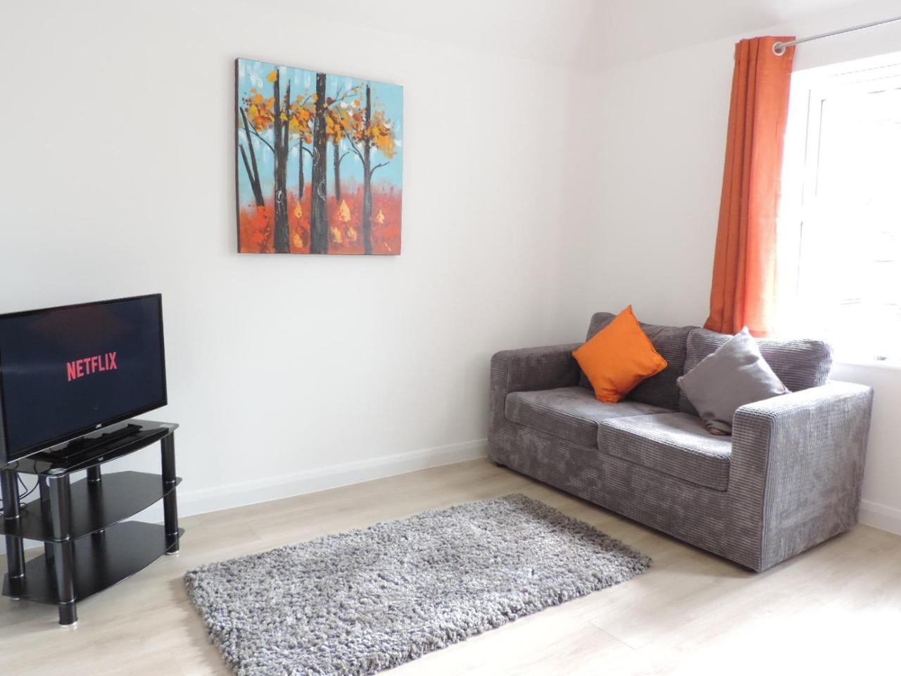 Park House - City Centre Apartment Peterborough Esterno foto
